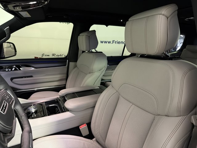 2026 Jeep Grand Wagoneer Summit Obsidian