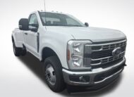2026 Ford Super Duty F-350 DRW XLT