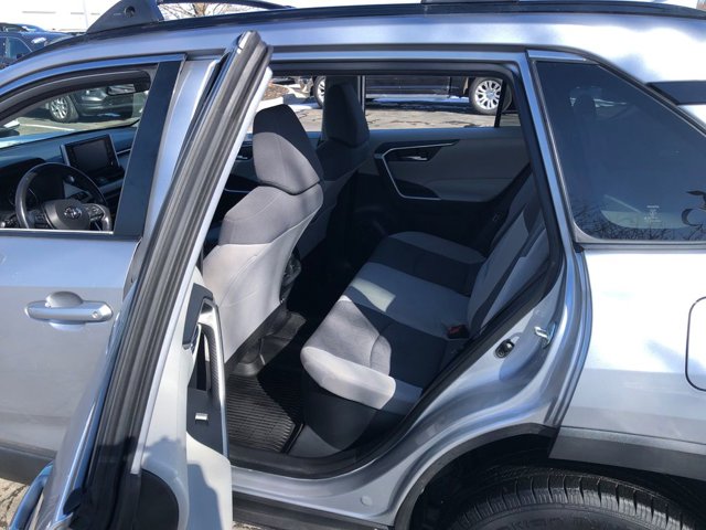 2019 Toyota RAV4 Hybrid XLE