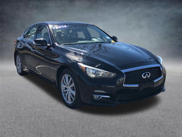 2014 INFINITI Q50 Premium