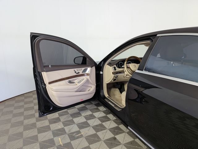 2015 Mercedes-Benz S-Class S 550