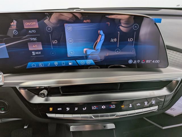 2026 Cadillac LYRIQ Luxury - Photo 23