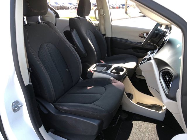 2017 Chrysler Pacifica Touring Plus