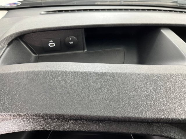 2022 Ford Transit Cargo Van Base