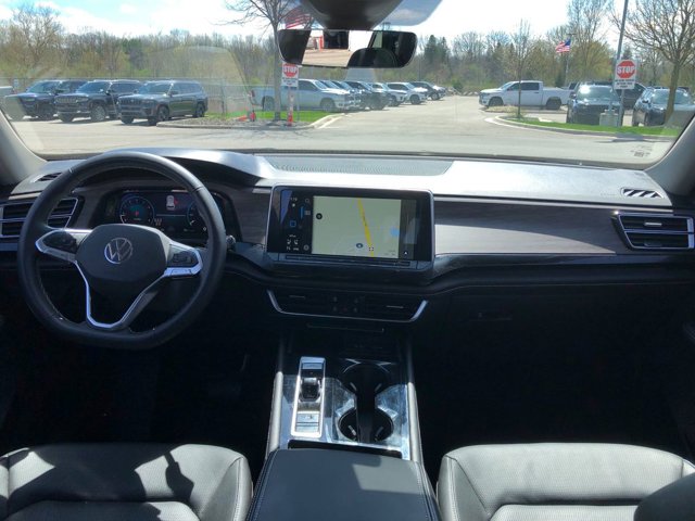 2024 Volkswagen Atlas 2.0T SEL