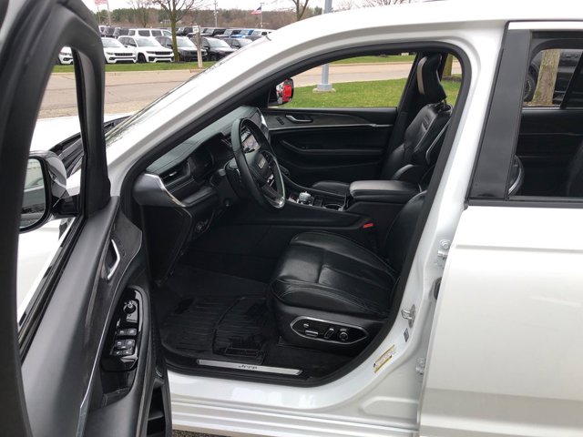 2022 Jeep Grand Cherokee L Overland