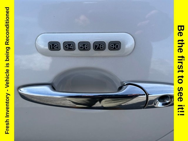 2012 Lincoln MKZ Base