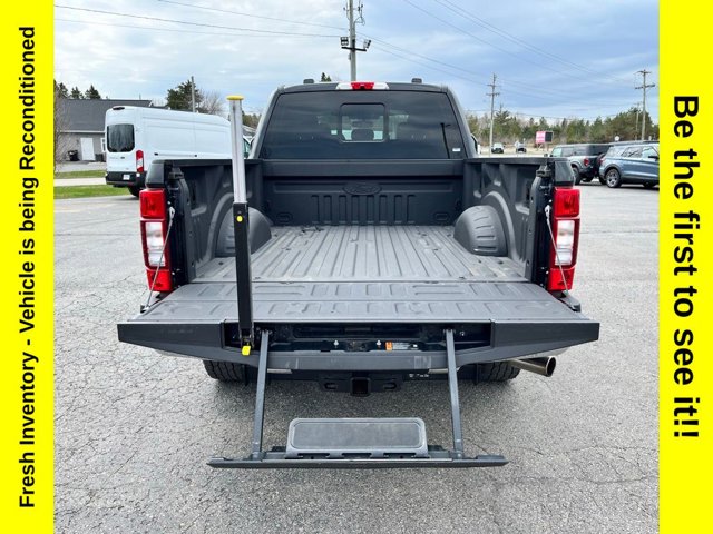 2022 Ford Super Duty F-250 SRW LARIAT