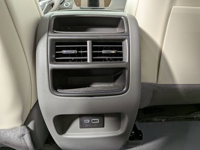 2024 Cadillac XT5 FWD Premium Luxury