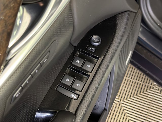 2013 Cadillac XTS Luxury