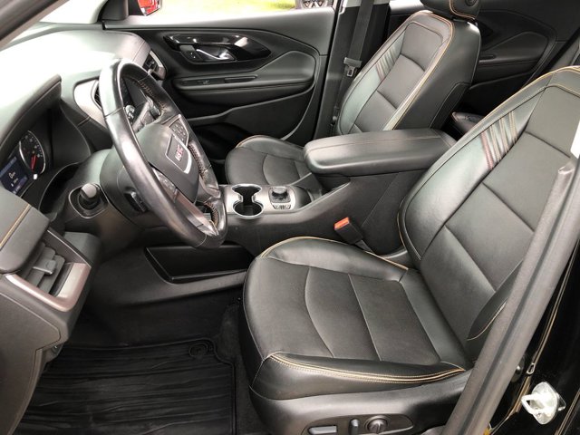 2022 GMC Terrain AT4