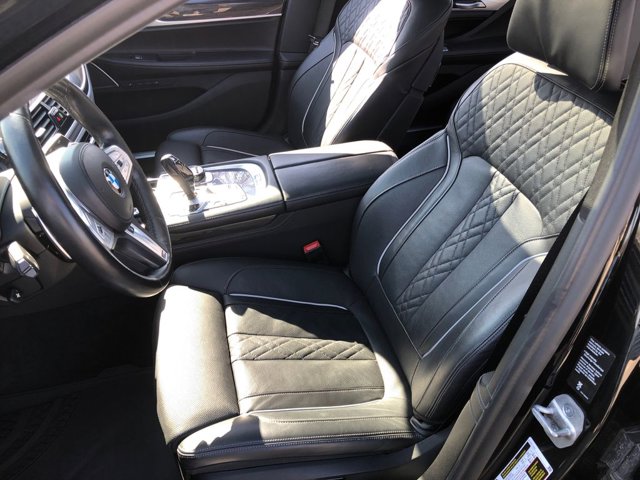 2022 BMW 7 Series 750i xDrive