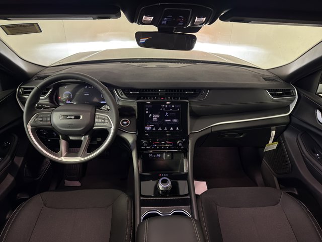 2025 Jeep Grand Cherokee L Laredo X