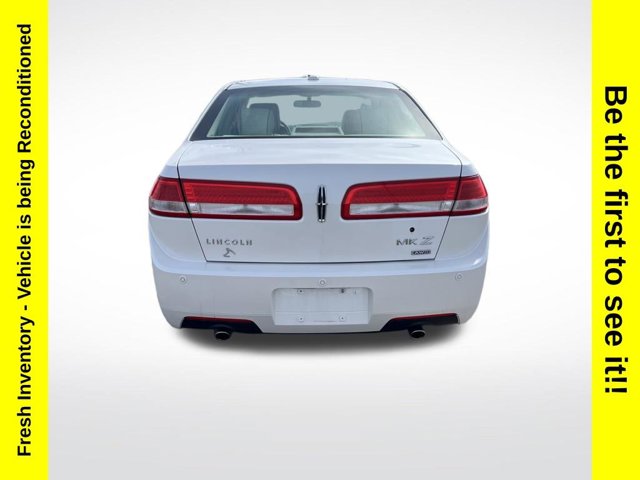 2012 Lincoln MKZ Base
