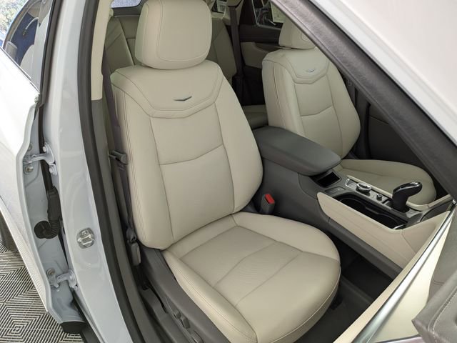 2026 Cadillac XT5 AWD Premium Luxury