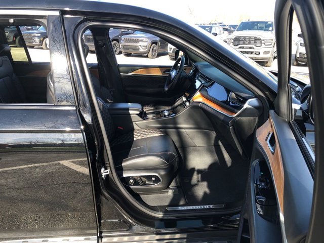 2022 Jeep Grand Cherokee L Summit Reserve