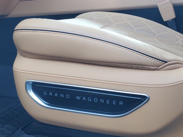 2025 Jeep Grand Wagoneer L Series III Obsidian