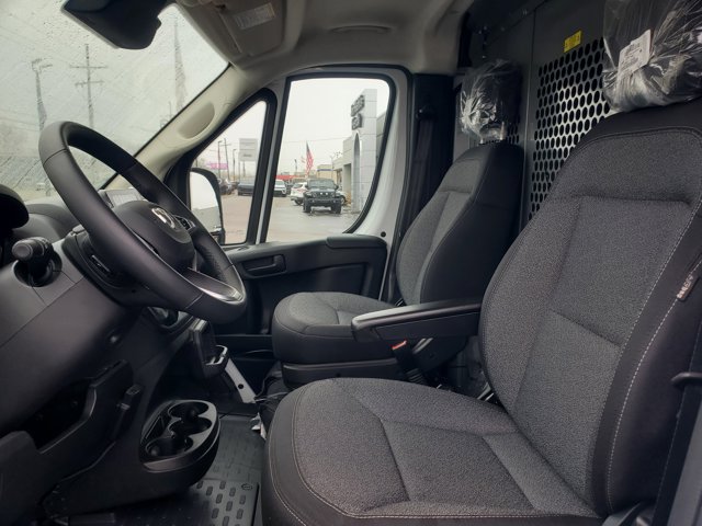 2025 Ram ProMaster Cargo Van SLT
