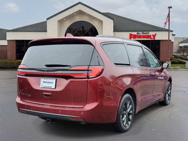 2021 Chrysler Pacifica Touring L
