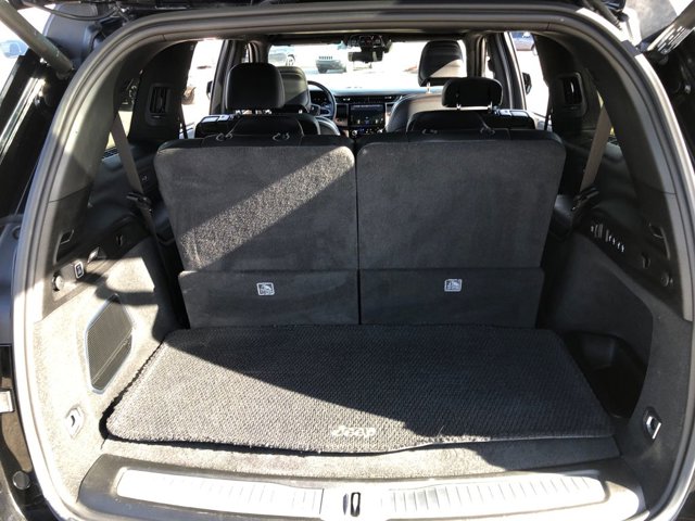 2022 Jeep Grand Cherokee L Summit Reserve