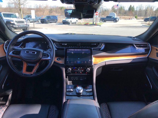 2022 Jeep Grand Cherokee L Summit Reserve