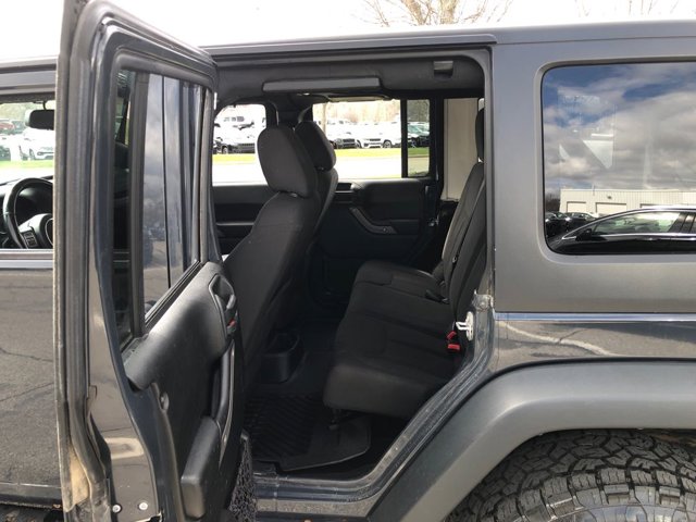 2017 Jeep Wrangler Unlimited Sport