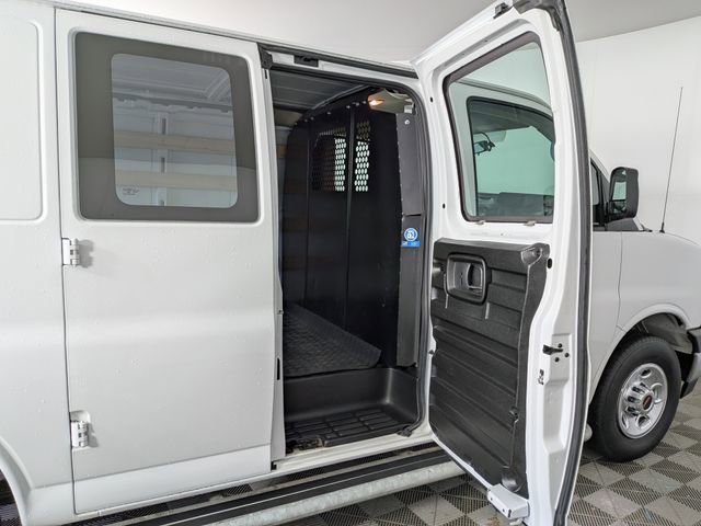 2024 GMC Savana Cargo Van Work Van