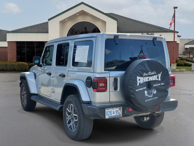 2024 Jeep Wrangler Sahara