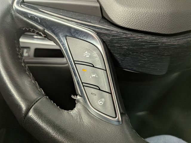 2023 Cadillac XT5 FWD Premium Luxury