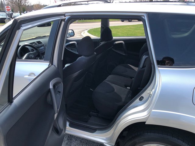 2006 Toyota RAV4 Sport