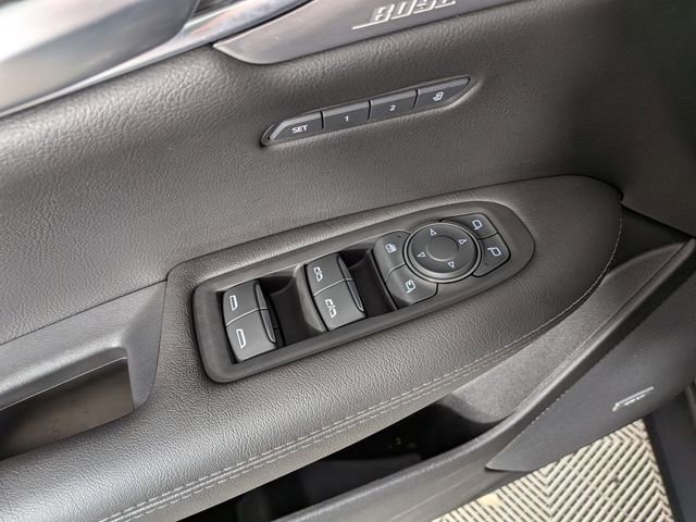 2023 Cadillac XT5 FWD Premium Luxury