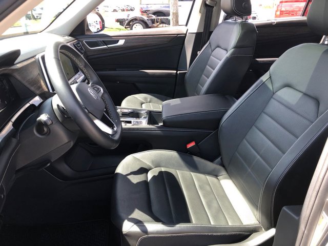 2024 Volkswagen Atlas 2.0T SEL