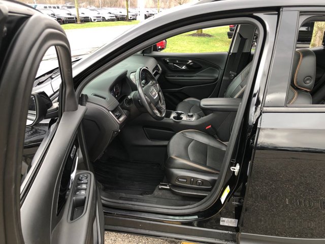 2022 GMC Terrain AT4