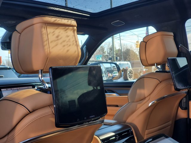 2025 Jeep Grand Wagoneer L Series III Obsidian