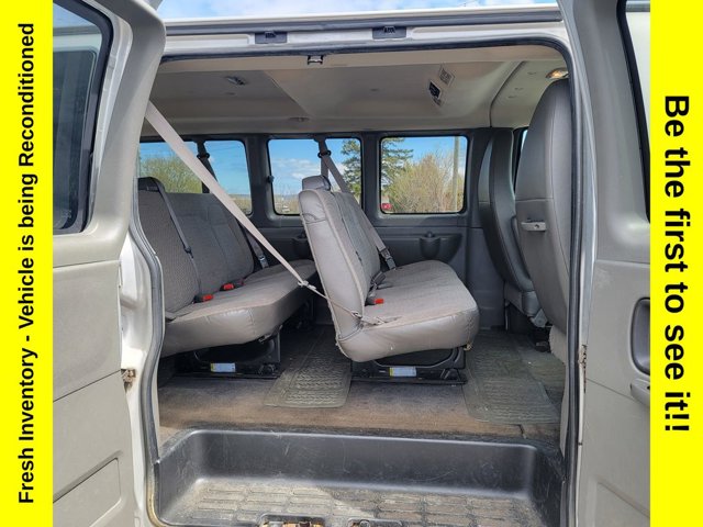 2010 Chevrolet Express Passenger LT