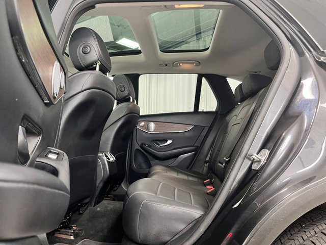 2020 Mercedes-Benz GLC GLC 300