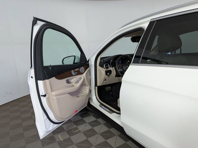 2021 Mercedes-Benz GLC GLC 300