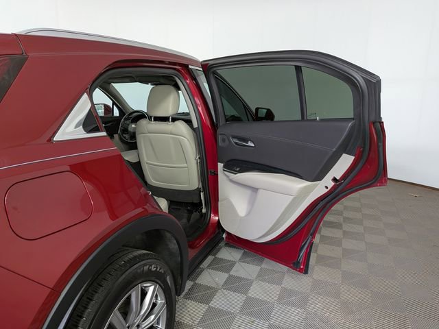 2019 Cadillac XT4 FWD Premium Luxury
