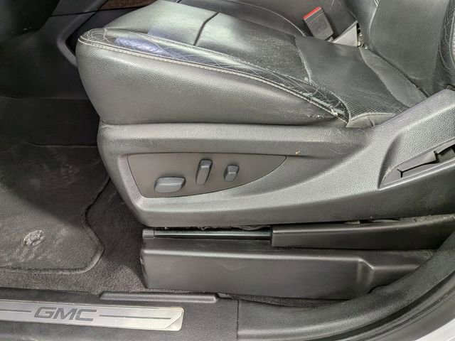 2020 GMC Yukon XL SLT