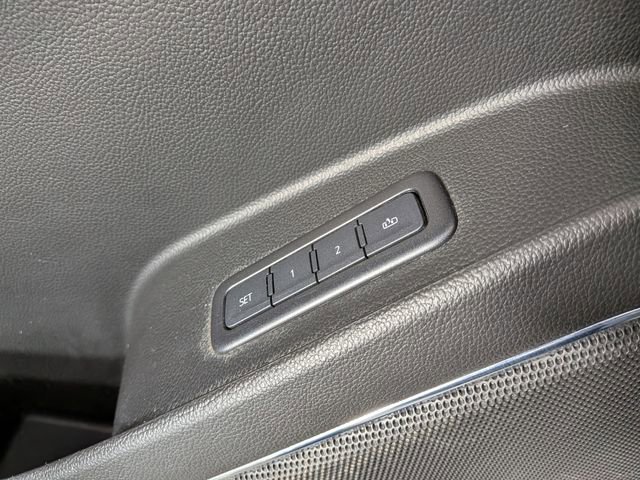 2020 GMC Yukon XL SLT