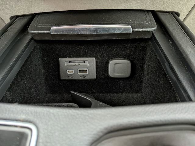 2019 Cadillac XT4 FWD Premium Luxury