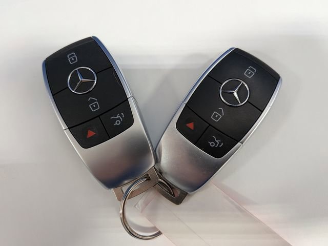 2021 Mercedes-Benz GLC GLC 300