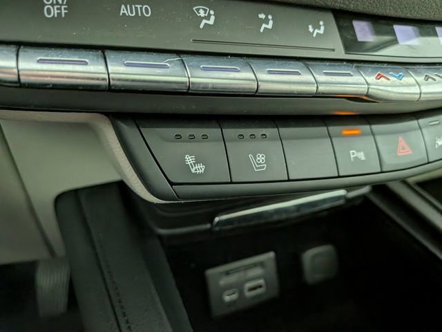 2019 Cadillac XT4 FWD Premium Luxury