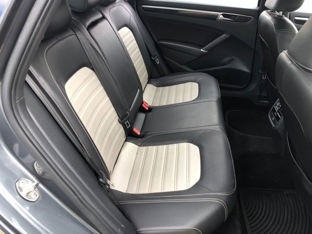 2018 Volkswagen Passat V6 GT