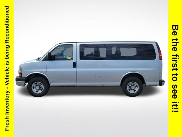 2010 Chevrolet Express Passenger LT