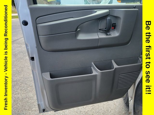 2010 Chevrolet Express Passenger LT