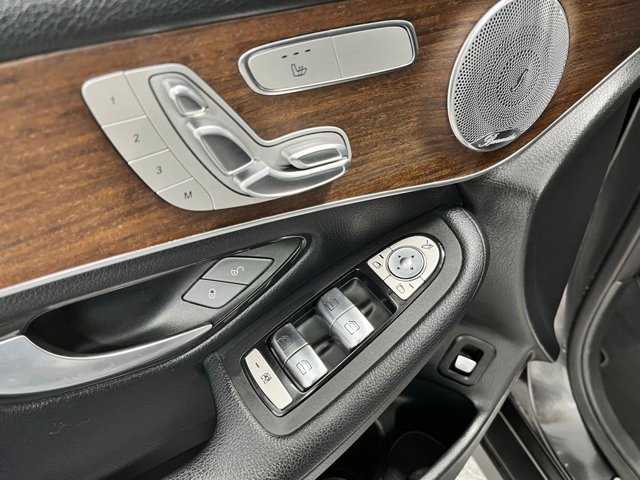 2020 Mercedes-Benz GLC GLC 300