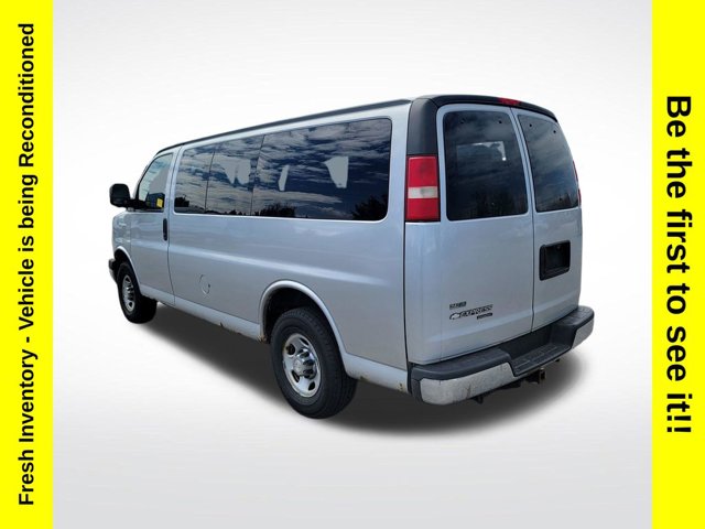 2010 Chevrolet Express Passenger LT