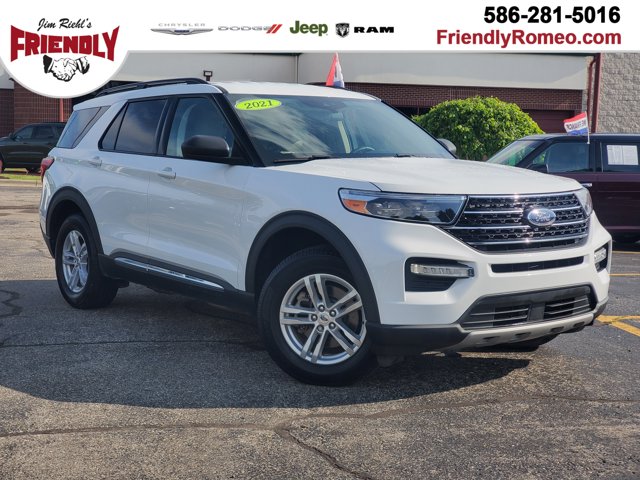 2021 Ford Explorer XLT 4WD's photo