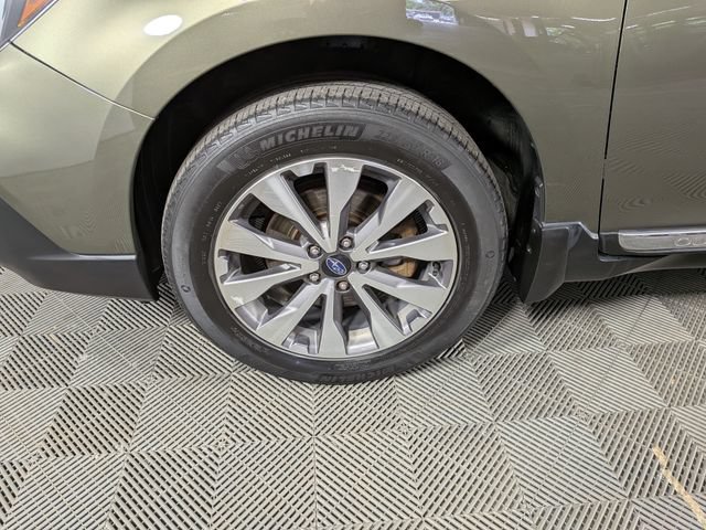 2018 Subaru Outback Touring